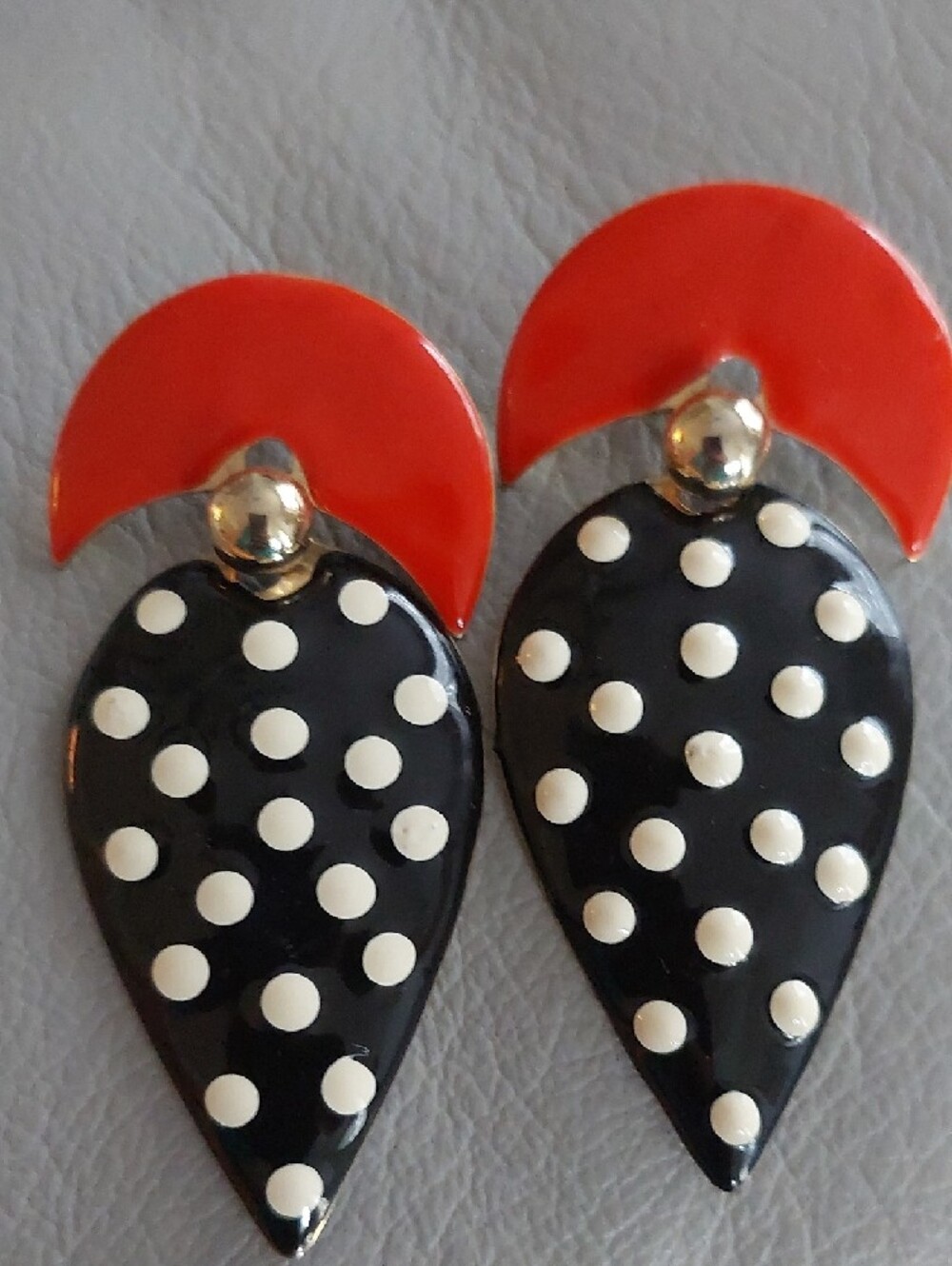 Retro Black Polka Dot Drop Earrings with Red Accent From Art Market - Picture 5 of 5